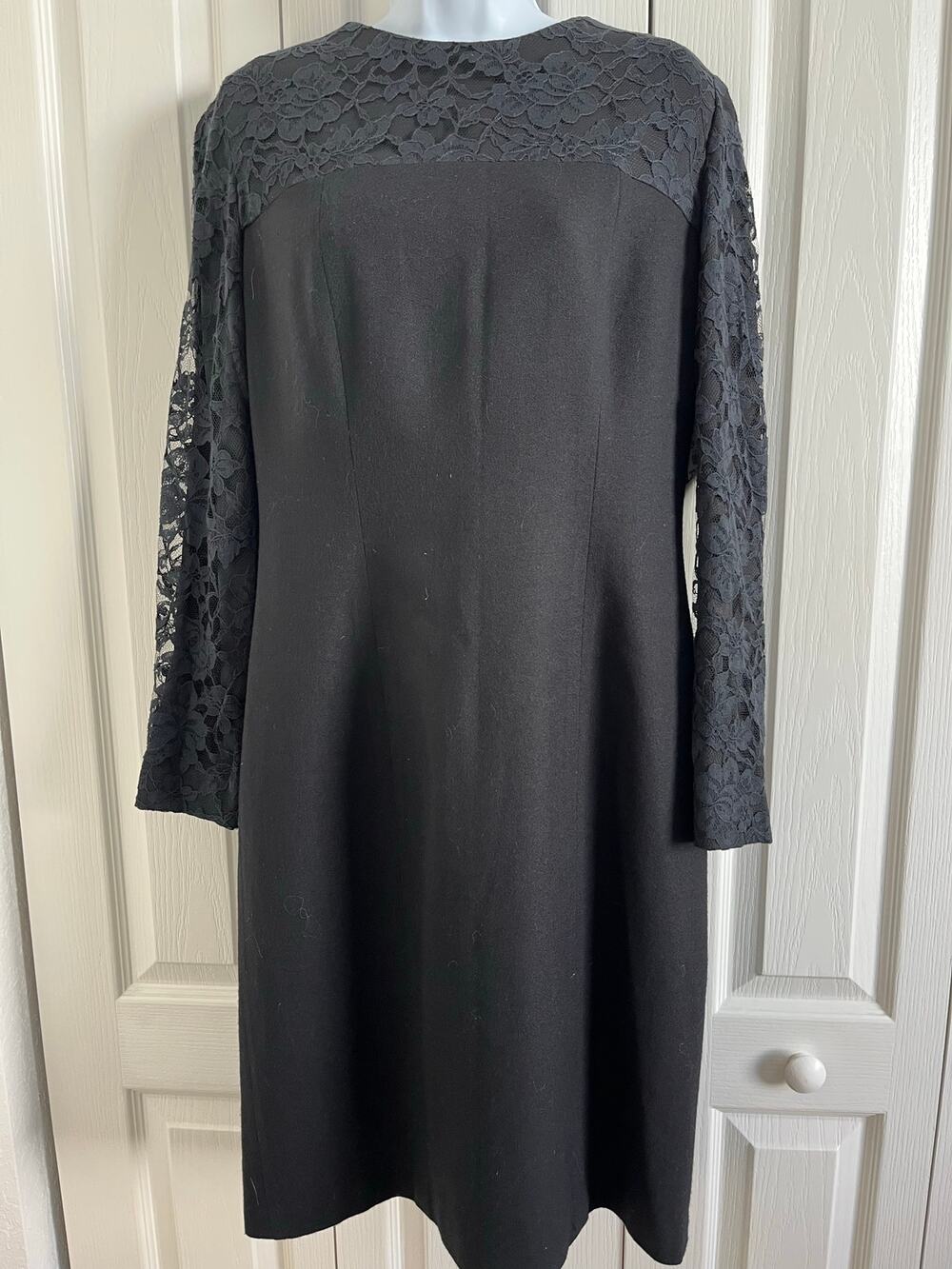 Brooks Brothers Black Long Sleeve Sheath Wool Dress with Lace Size 12 VTG NWT